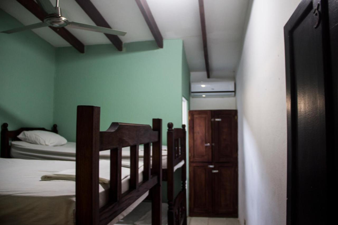 Tsunami Hostel Ταμαρίντο Εξωτερικό φωτογραφία